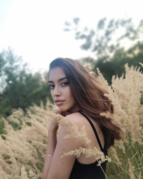 mery-meryconlae-onlyfans-nude-and-photos