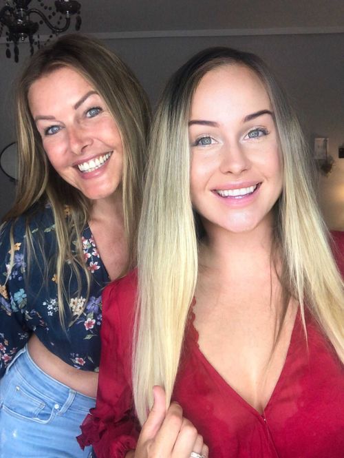 Real Mom Daughter And Stepmom 💕 Mommyandme Onlyfans Nude And Photos