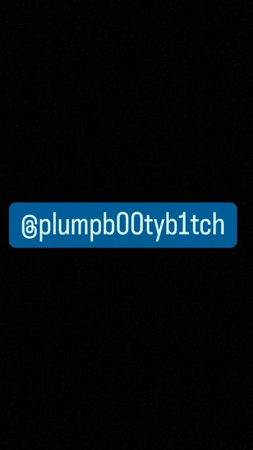 plumpb00tyb1tch nude