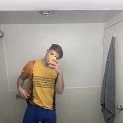 Tyler Cash - @ucumingornot OnlyFans nude and photos